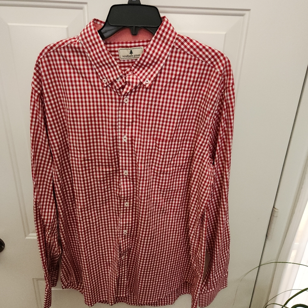 Southern Pines Button-Down Shirt Men's Size XL RED Cotton Plaid Collared Flip C